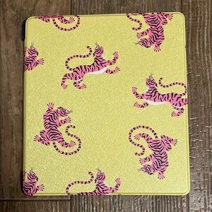 page the shop oasis kindle case